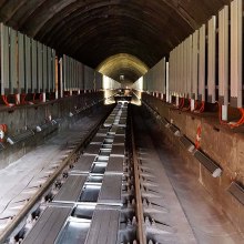 Paneles de alta termperatura ECOSUN en un túnel de descongelación.